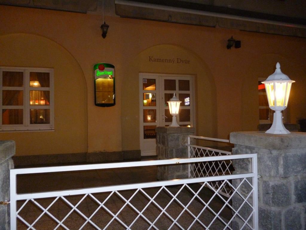 Pension Kamenny Dvur Mariánské Lázně Екстериор снимка